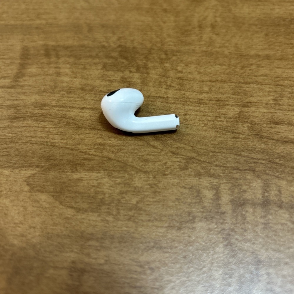 AirPods 3rd Generation Replacement Left AirPod (A2564) - Picture 3 of 3
